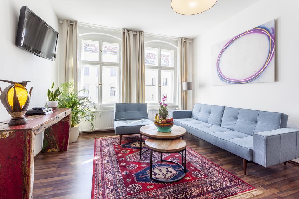 The Rheinsberger - Cosy 2Br One Living Room Up To 6 Berlin Extérieur photo
